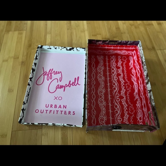 - Jeffrey Campbell XO Urban Outfitters : lace up shoes/sandals - Picture 10 of 12